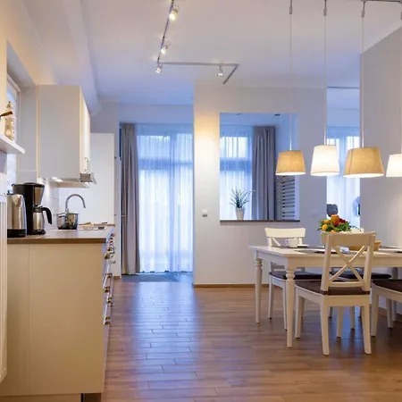 Appartement Strandwohnungen Zingst Direkt Am Meer Kirr